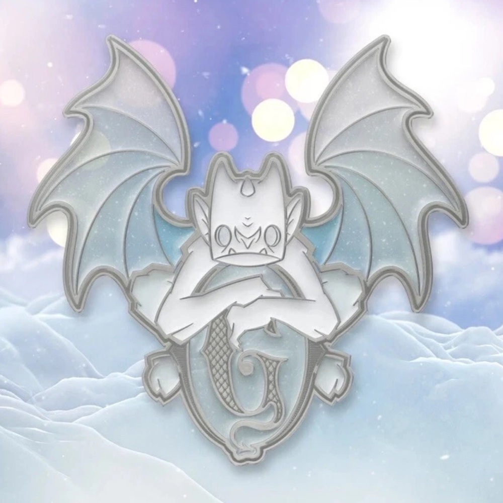 DISNEY SRINGS GIDEONS BAKEHOUSE STAINED GLASS GARGOYLE LE 500 WITH BOX & STICKER